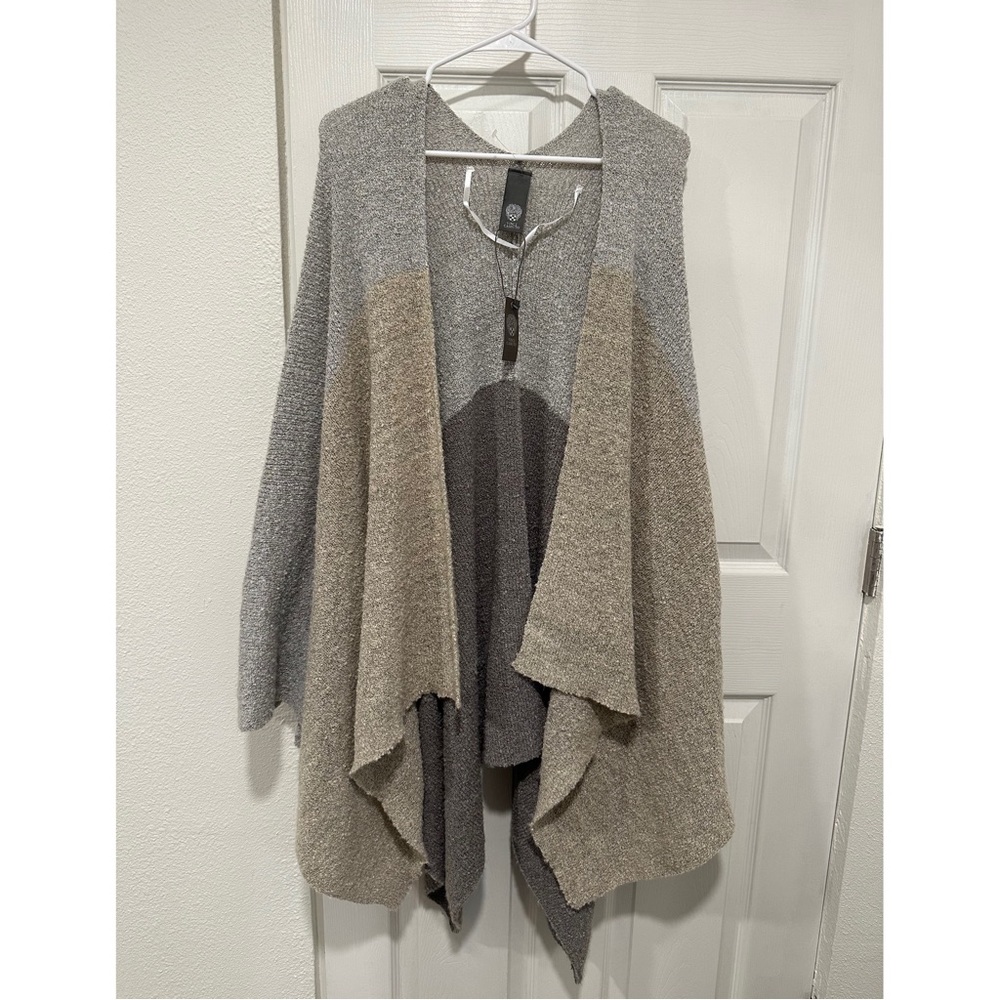 Vince Camuto shawl sweater color block grey neutral tan brown one size poncho